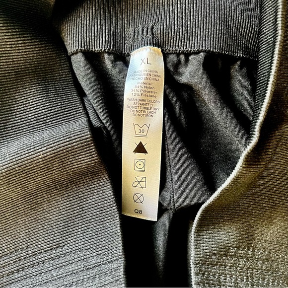 Vital Leggings, Black Marl Full Length - Picture 6 of 7